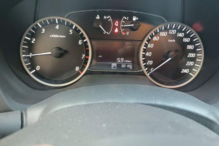 Used Nissan Sylphy 2022 Revised Version Classic 1.6XL CVT Luxury Edition Odometer Close Up