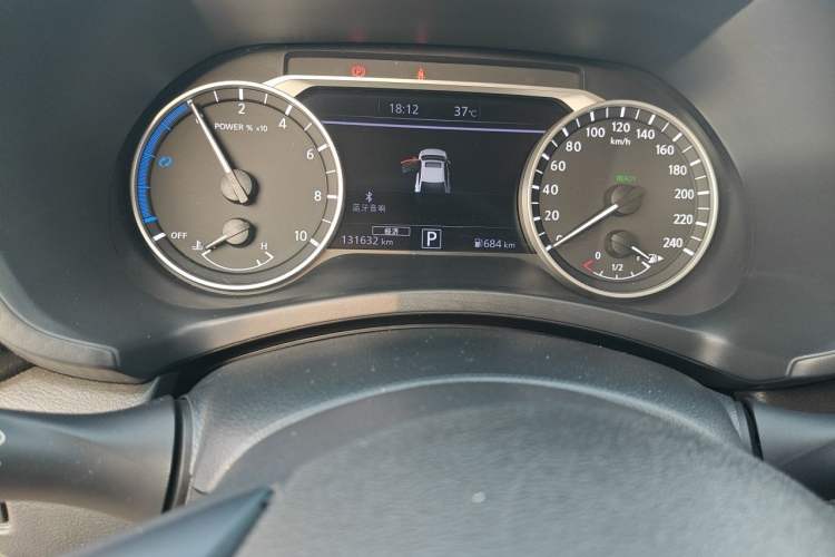 Used Nissan Sylphy 2022 e-POWER All-Electric Drive Pro Odometer Close Up