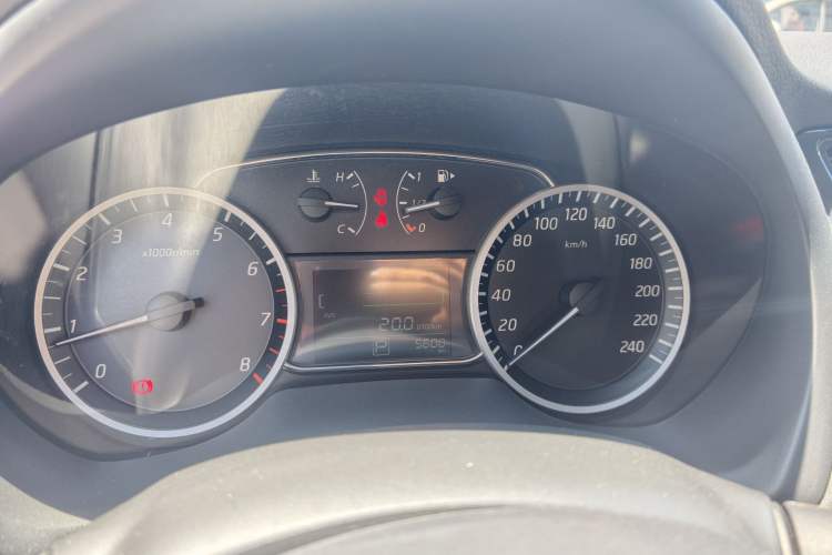 Used Nissan Sylphy 2022 Classic 1.6XE CVT Comfort Edition Odometer Close Up