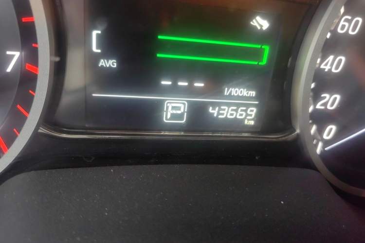 Used Nissan Sylphy 2022 Classic 1.6XL CVT Luxury Edition Odometer Close Up