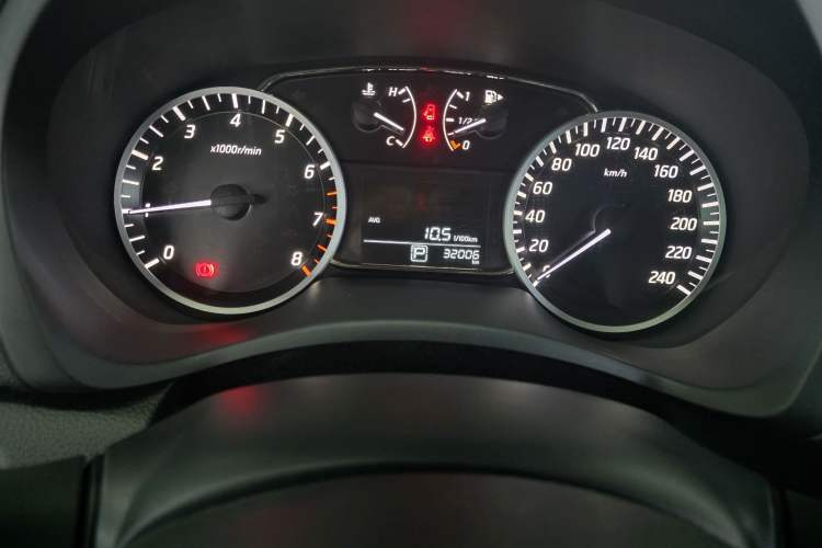 Used Nissan Sylphy 2022 Classic 1.6XE CVT Comfort Edition Odometer Close Up
