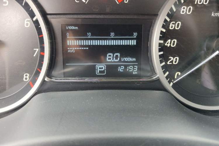 Used Nissan Sylphy 2022 Classic 1.6XE CVT Comfort Edition Odometer Close Up
