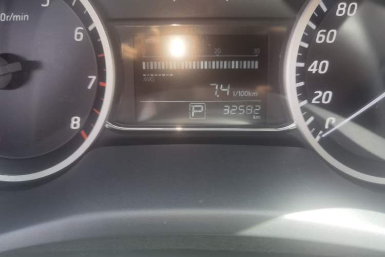 Used Nissan Sylphy 2022 Classic 1.6XL CVT Luxury Edition Odometer Close Up