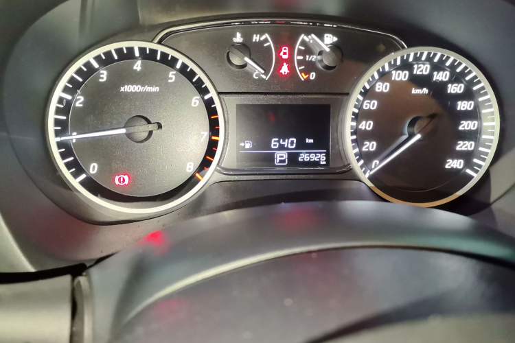 Used Nissan Sylphy 2022 Classic 1.6XE CVT Comfort Edition Odometer Close Up