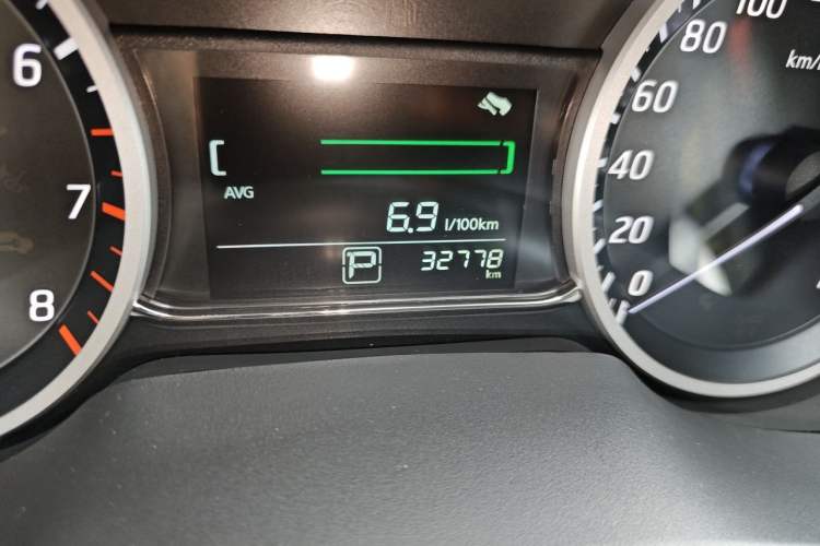 Used Nissan Sylphy 2022 Classic 1.6XE CVT Comfort Edition Odometer Close Up