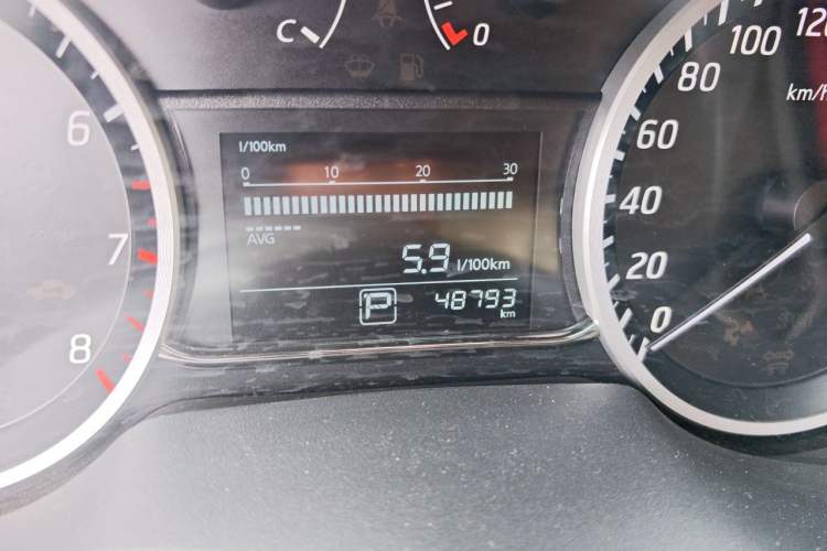 Used Nissan Sylphy 2022 Revised Version Classic 1.6XL CVT Luxury Edition Odometer Close Up