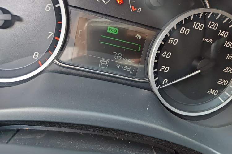 Used Nissan Sylphy 2022 Classic 1.6XE CVT Comfort Edition Odometer Close Up