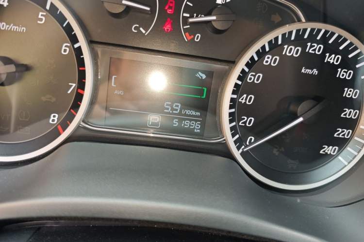 Used Nissan Sylphy 2022 Classic 1.6XL CVT Luxury Edition Odometer Close Up