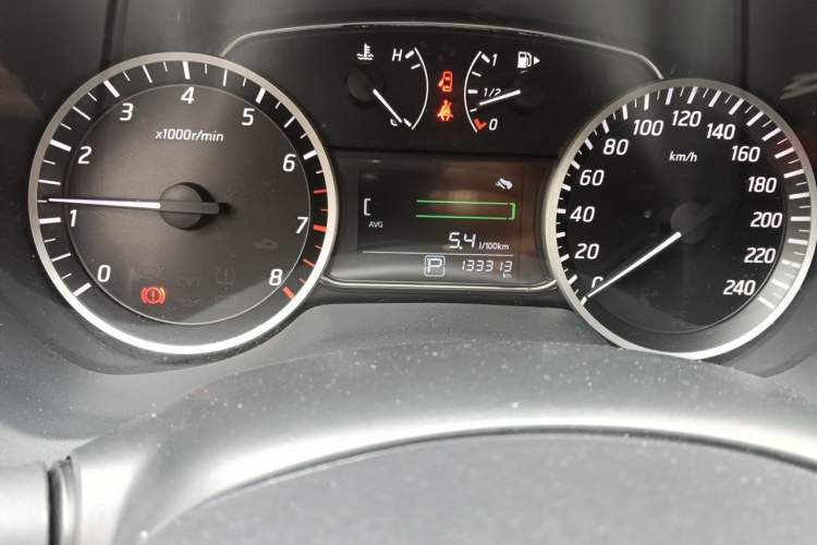 Used Nissan Sylphy 2022 Classic 1.6XL CVT Luxury Edition Odometer Close Up