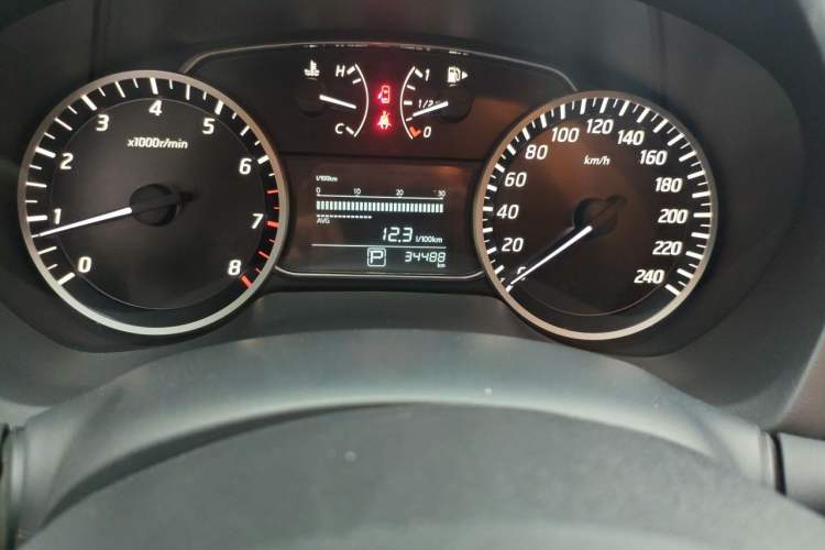 Used Nissan Sylphy 2022 Classic 1.6XE CVT Comfort Edition Odometer Close Up