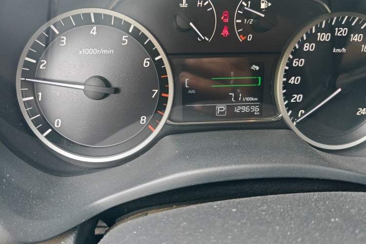 Used Nissan Sylphy 2022 Revised Version Classic 1.6XL CVT Luxury Edition Odometer Close Up