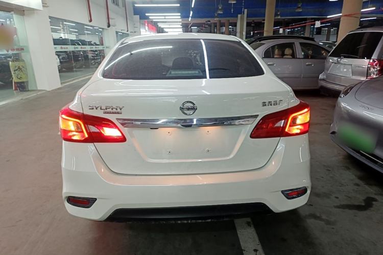 Used Nissan Sylphy 2022 Classic 1.6XL CVT Luxury Edition Rear