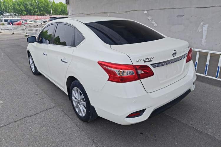 Used Nissan Sylphy 2022 Classic 1.6XL CVT Luxury Edition Rear Left 45 Deg
