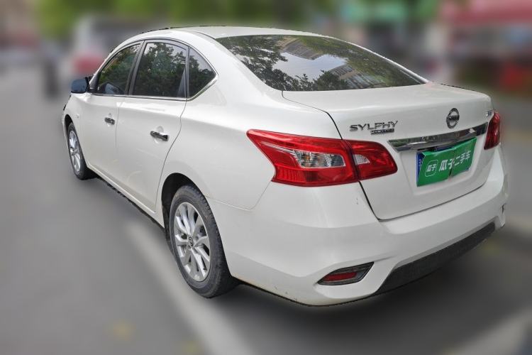 Used Nissan Sylphy 2022 Classic 1.6XL CVT Luxury Edition Rear Left 45 Deg