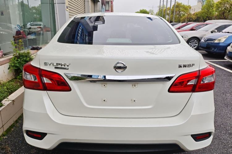 Used Nissan Sylphy 2022 Classic 1.6XL CVT Luxury Edition Rear