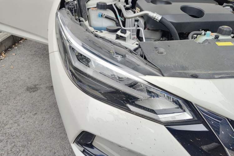 Used Nissan Sylphy 2022 e-POWER MAX with Advanced Electric Drive Autopilot Right Front Headlight