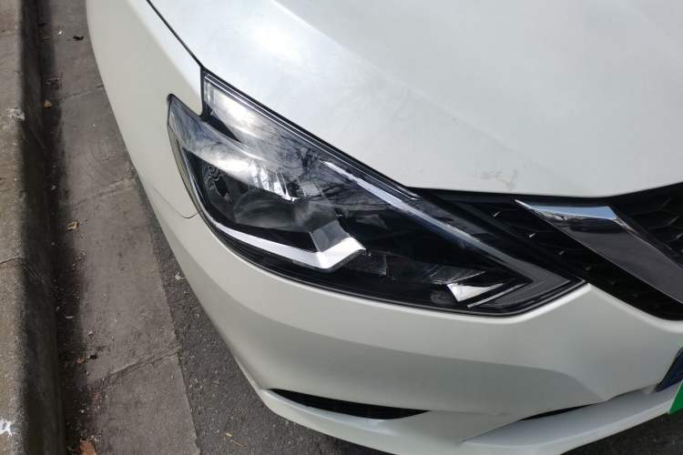 Used Nissan Sylphy 2022 Classic 1.6XE CVT Comfort Edition Right Front Headlight