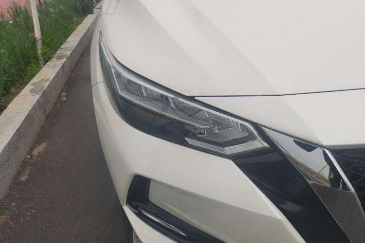 Used Nissan Sylphy 2022 1.6L XL CVT Enjoyment Edition Right Front Headlight