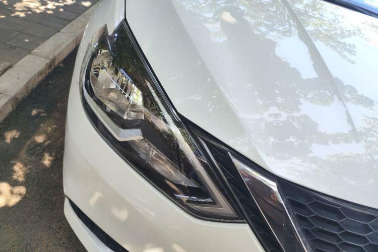 Used Nissan Sylphy 2022 Classic 1.6XE CVT Comfort Edition Right Front Headlight