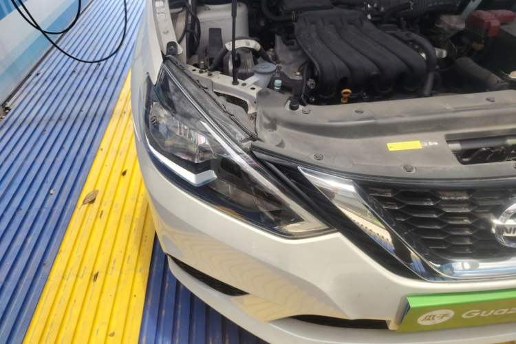 Used Nissan Sylphy 2022 Classic 1.6XE CVT Comfort Edition Right Front Headlight