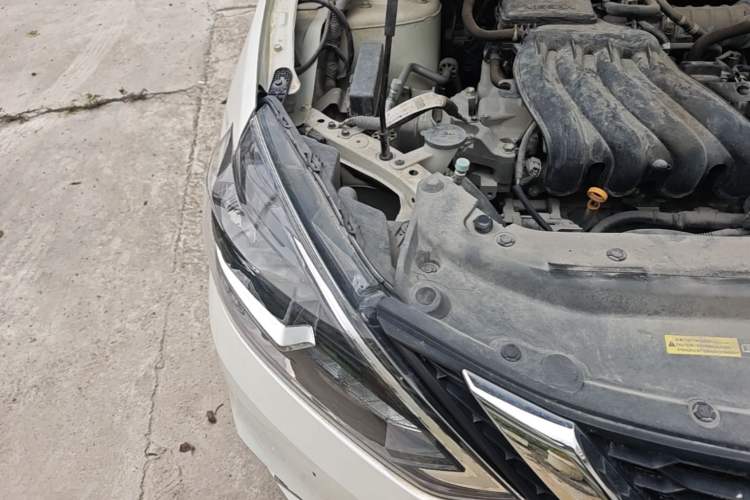 Used Nissan Sylphy 2022 Classic 1.6XL CVT Luxury Edition Right Front Headlight