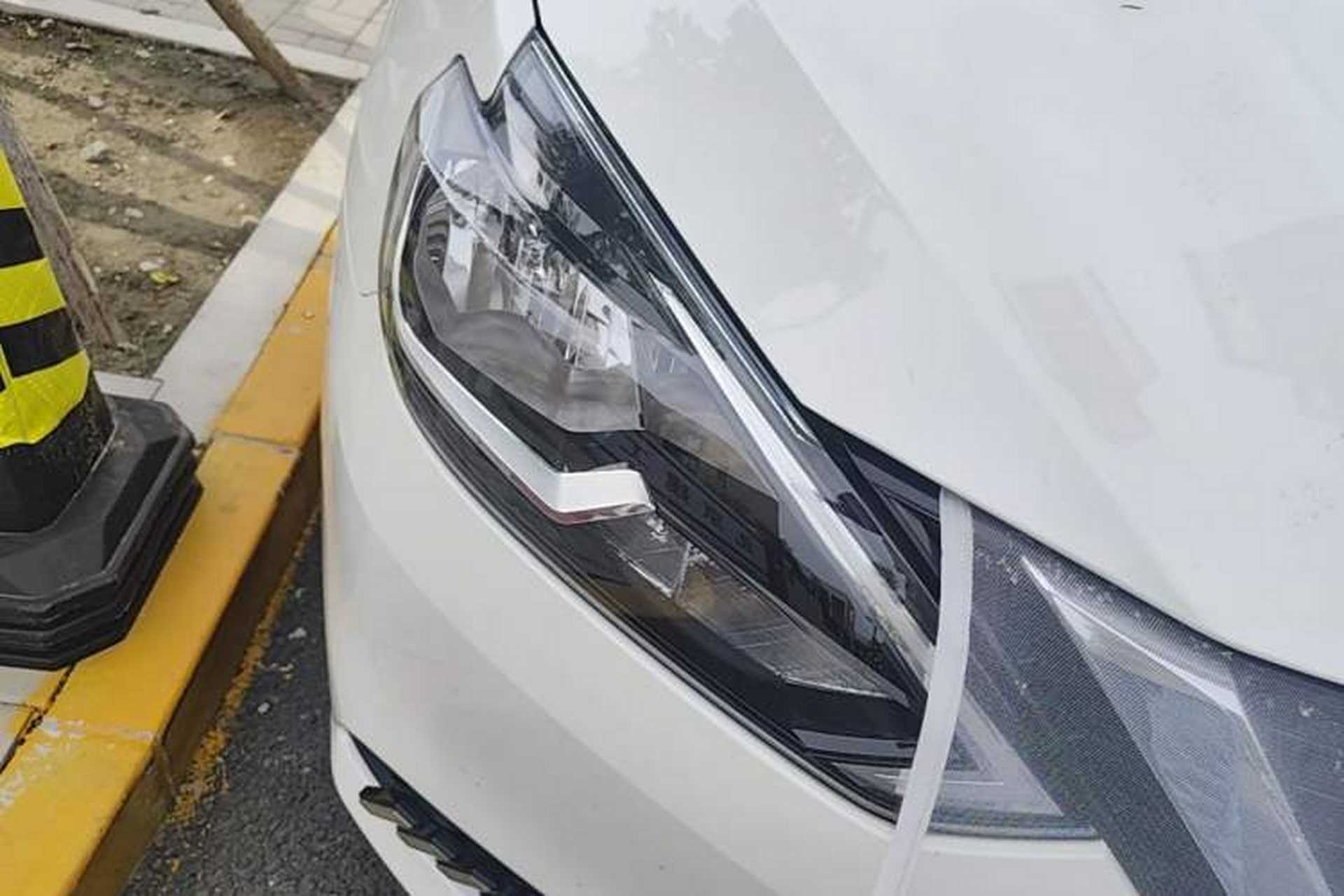 Used Nissan Sylphy 2022 Classic 1.6XE CVT Comfort Edition Right Front Headlight