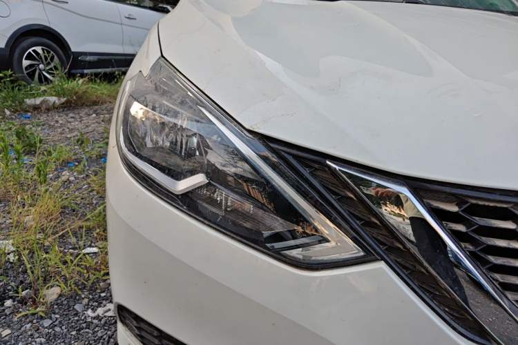 Used Nissan Sylphy 2022 Classic 1.6XE CVT Comfort Edition Right Front Headlight