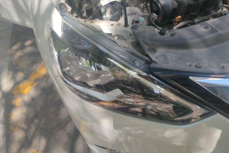Used Nissan Sylphy 2022 Classic 1.6XL CVT Luxury Edition Right Front Headlight