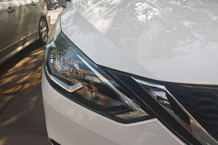 Used Nissan Sylphy 2022 Classic 1.6XL CVT Luxury Edition Right Front Headlight