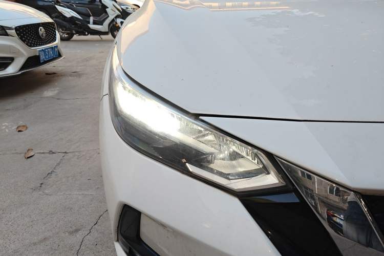 Used Nissan Sylphy 2022 1.6L XL CVT Smart Enjoyment Version Right Front Headlight