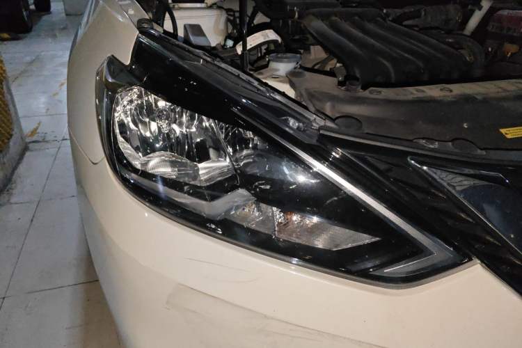 Used Nissan Sylphy 2022 Classic 1.6XE CVT Comfort Edition Right Front Headlight