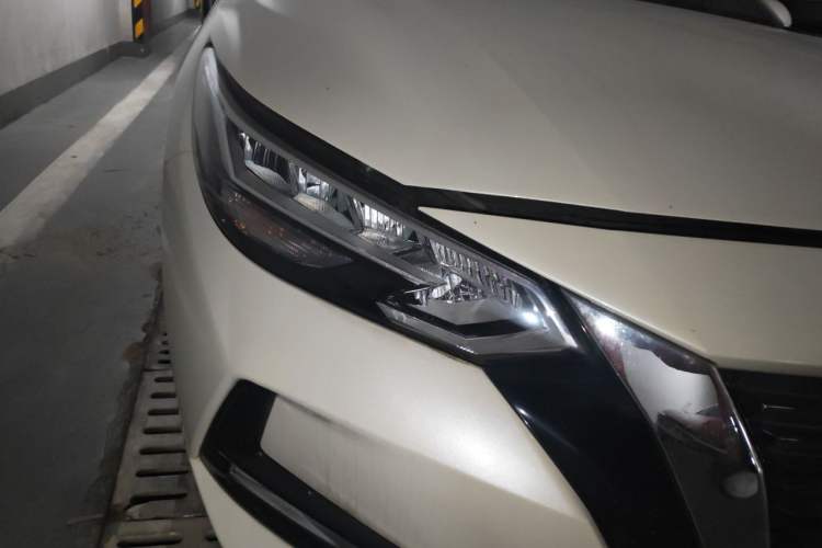 Used Nissan Sylphy 2022 1.6L XL CVT Enjoyment Edition Right Front Headlight