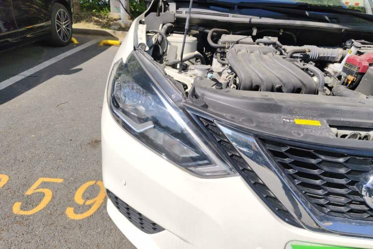 Used Nissan Sylphy 2022 Classic 1.6XE CVT Comfort Edition Right Front Headlight