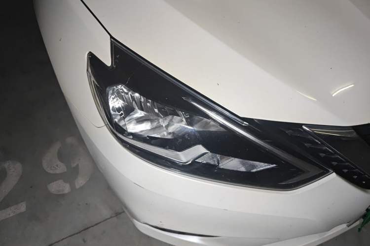 Used Nissan Sylphy 2022 Classic 1.6XE CVT Comfort Edition Right Front Headlight