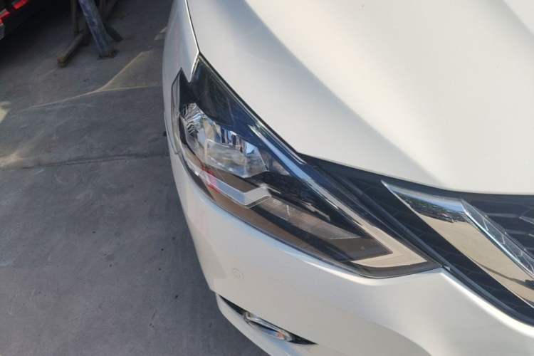 Used Nissan Sylphy 2022 Classic 1.6XL CVT Luxury Edition Right Front Headlight
