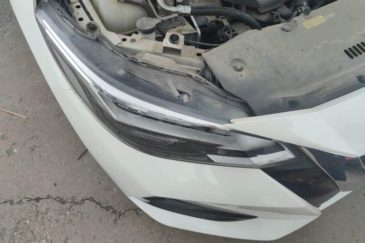 Used Nissan Sylphy 2022 1.6L XL CVT Enjoyment Edition Right Front Headlight
