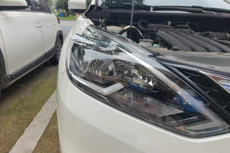 Used Nissan Sylphy 2022 Classic 1.6XE CVT Comfort Edition Right Front Headlight