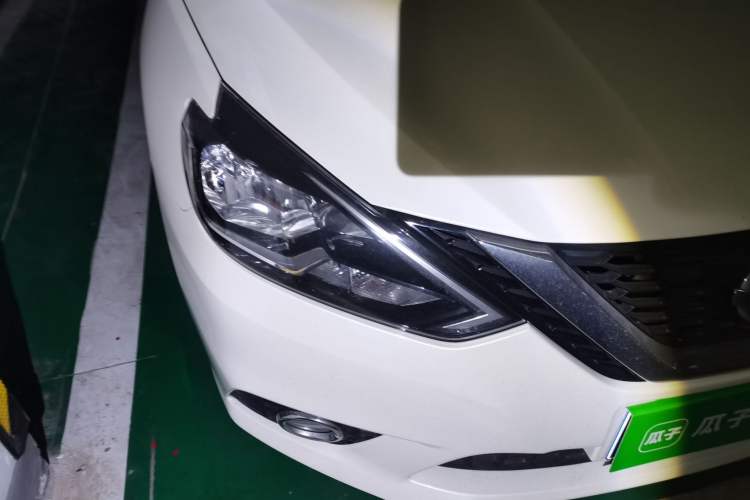 Used Nissan Sylphy 2022 Classic 1.6XL CVT Luxury Edition Right Front Headlight
