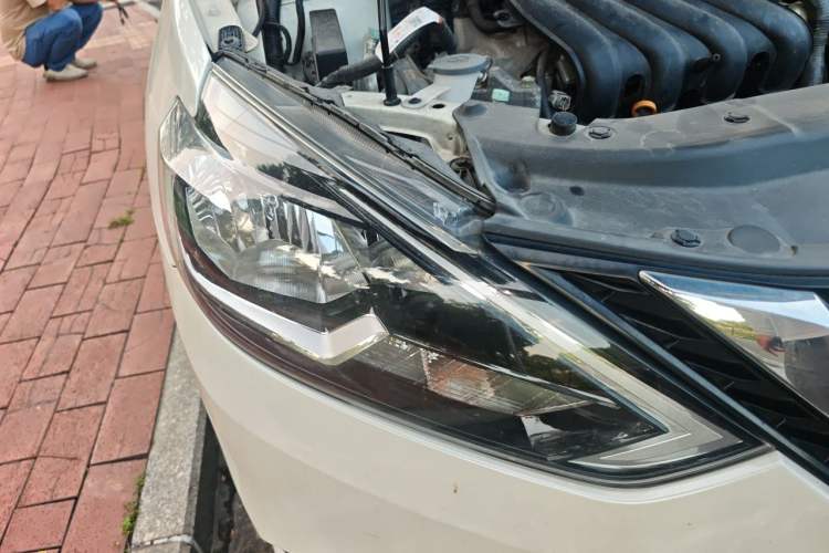 Used Nissan Sylphy 2022 Classic 1.6XL CVT Luxury Edition Right Front Headlight