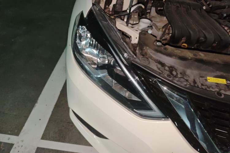 Used Nissan Sylphy 2022 Classic 1.6XE CVT Comfort Edition Right Front Headlight