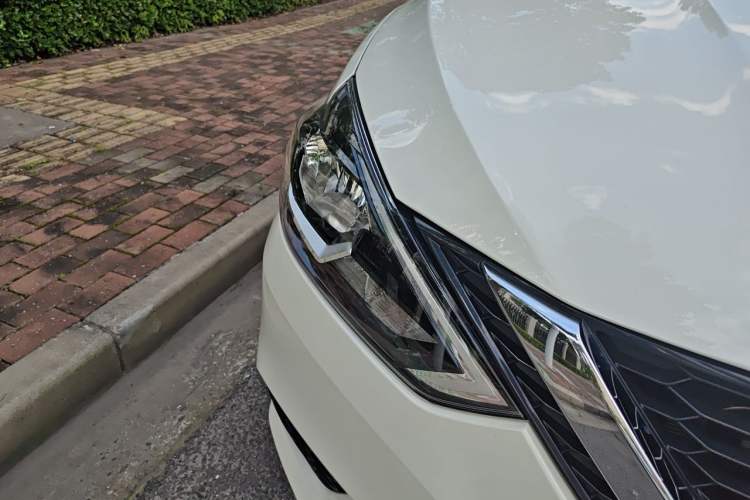 Used Nissan Sylphy 2022 Classic 1.6XE CVT Comfort Edition Right Front Headlight