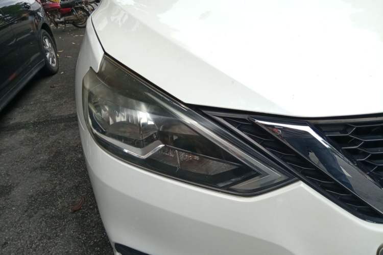 Used Nissan Sylphy 2022 Classic 1.6XL CVT Luxury Edition Right Front Headlight