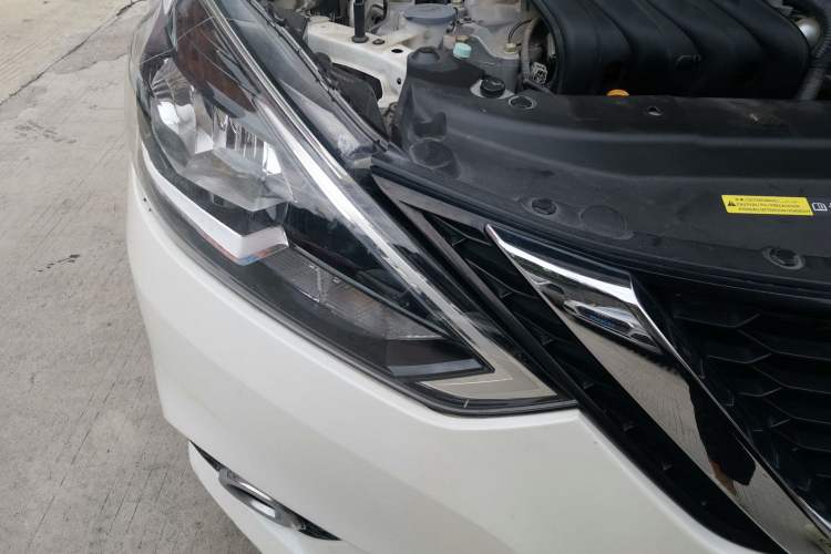 Used Nissan Sylphy 2022 Classic 1.6XL CVT Luxury Edition Right Front Headlight