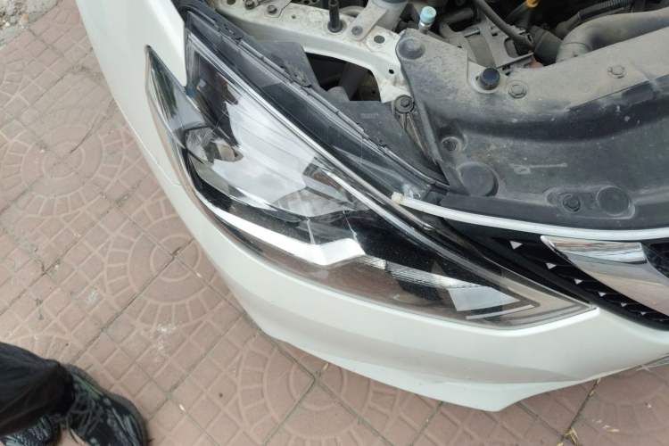 Used Nissan Sylphy 2022 Classic 1.6XE CVT Comfort Edition Right Front Headlight