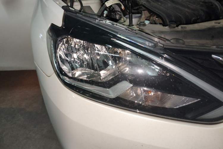 Used Nissan Sylphy 2022 Classic 1.6XE CVT Comfort Edition Right Front Headlight
