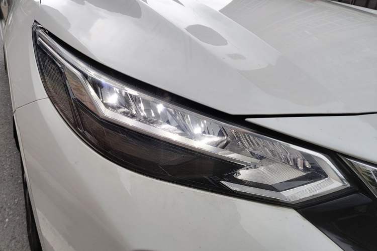 Used Nissan Sylphy 2022 Electric-Drive e-POWER Ultra-Luxury Version Right Front Headlight