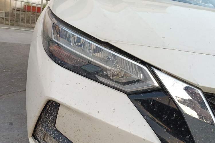 Used Nissan Sylphy 2022 1.6L XL CVT Enjoyment Edition Right Front Headlight
