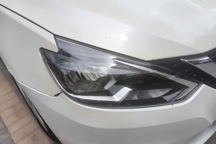 Used Nissan Sylphy 2022 Classic 1.6XL CVT Luxury Edition Right Front Headlight
