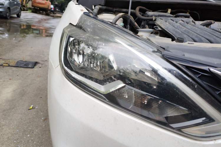 Used Nissan Sylphy 2022 Classic 1.6XL CVT Luxury Edition Right Front Headlight