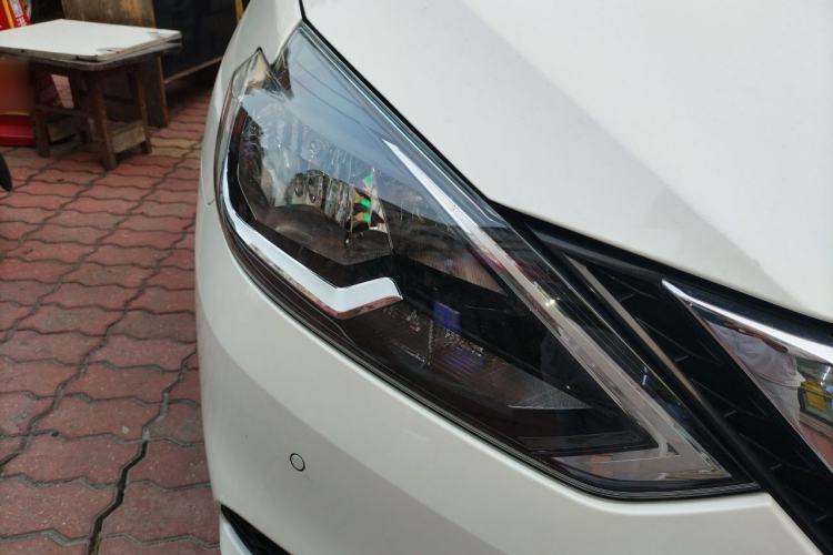 Used Nissan Sylphy 2022 Classic 1.6XE CVT Comfort Edition Right Front Headlight